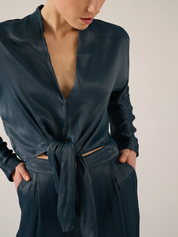 Bluse mit Knoten-Detail - Tempel Hamburg